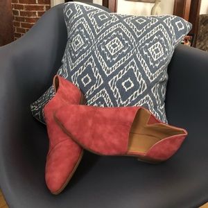 Free People inspired burnt orange flats.